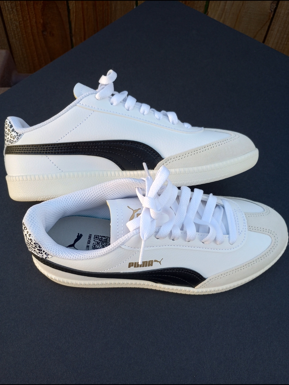 Puma Carina 3.0 Lux Women's Sneakers Size 7 (Style 403502-01). New!!!
